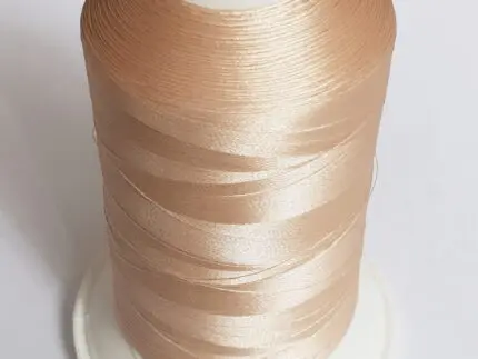 NICI IRIS 40E DO HAFTU MASZYNOWEGO 5000m, nr 2892 - jasny beż