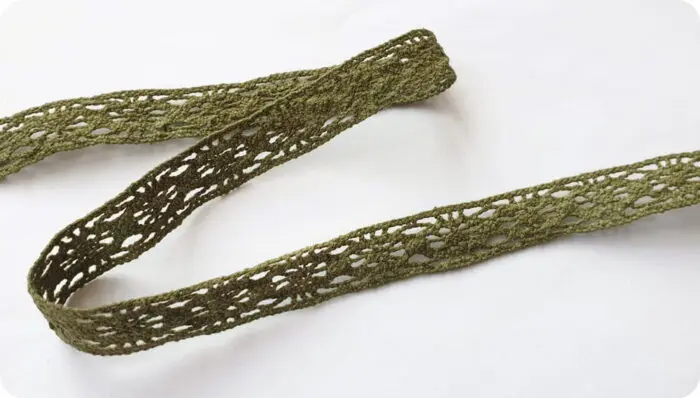 KORONKA BAWEŁNIANA 13 mm C054 OLIWKOWA