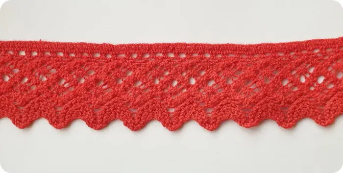 KORONKA BAWEŁNIANA 50 mm S10 CZERWONA