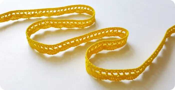 KORONKA BAWEŁNIANA 13 mm C062 ŻÓŁTA