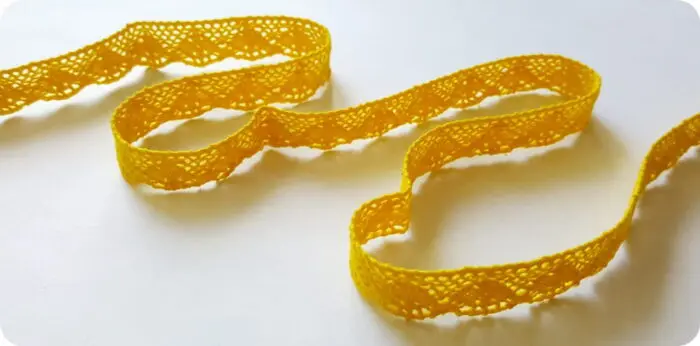 KORONKA BAWEŁNIANA 13 mm C091 ŻÓŁTA