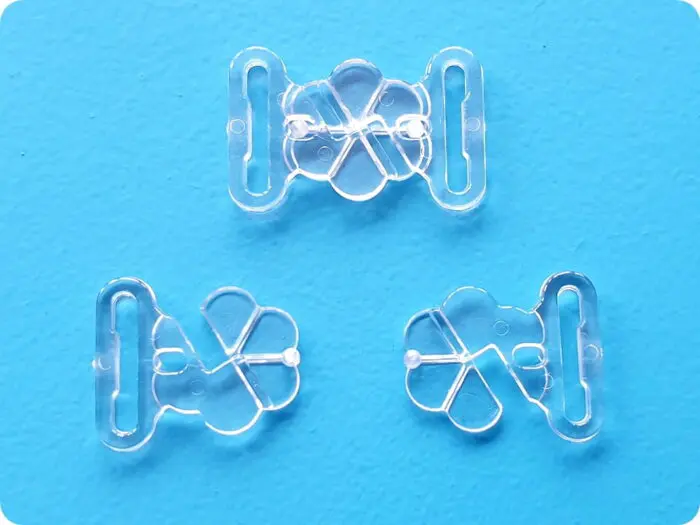 ZAPIĘCIE DO STROJU, BIUSTONOSZA PLASTIKOWE 14 mm (F618)