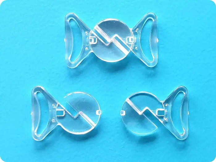 ZAPIĘCIE DO STROJU, BIUSTONOSZA PLASTIKOWE 14 mm (F6182)