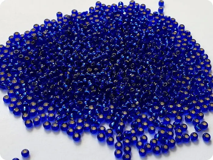 KORALIKI TOHO 11/0 SILVER LINED cobalt (28) 10g