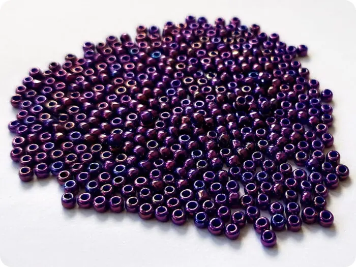 KORALIKI TOHO 8/0 HIGHER METALLIC grape (461) 10g
