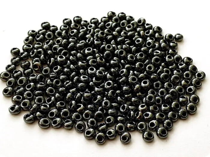 KORALIKI TOHO magatama TM-03 METALLIC hematite (81) 10g