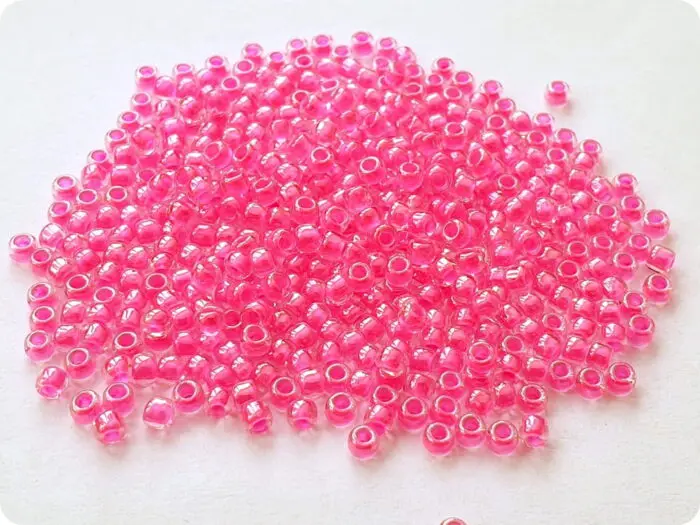 KORALIKI TOHO 8/0 LUMINOUS neon pink (804) 10g