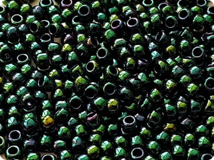 KORALIKI TOHO 8/0 HIGHER METALLIC june bug (506) 10g