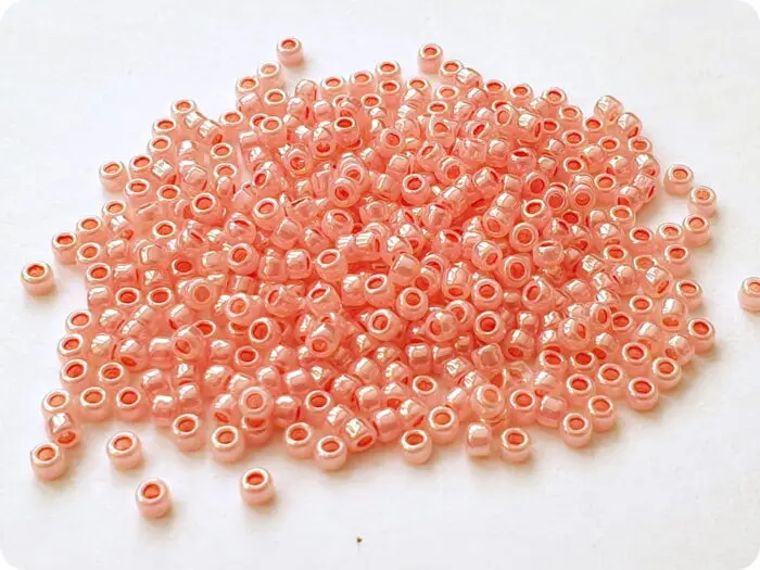 KORALIKI TOHO 8/0 CEYLON impatiens pink  (911) 10 g