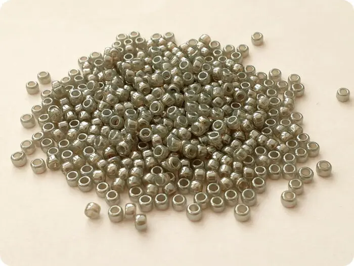 KORALIKI TOHO 8/0 CEYLON smoke (150) 10 g