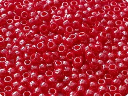 KORALIKI TOHO 8/0 OPAQUE lustered cherry (125) 10g