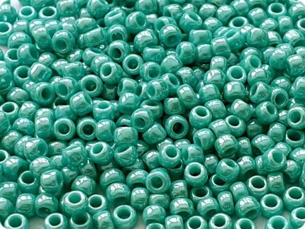 KORALIKI TOHO 8/0 OPAQUE lustered turquoise (132) 10g