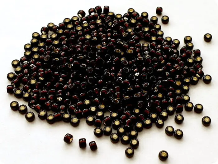 KORALIKI TOHO 8/0 SILVER LINED root beer (2205) 10g