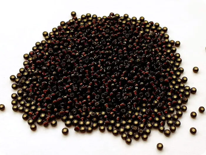 KORALIKI TOHO 11/0 SILVER LINED root beer (2205) 10g