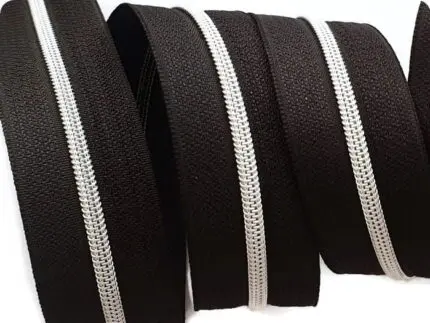 ZAMEK, TAŚMA SUWAKOWA CZARNO SREBRNA 3 mm + 2 suwaki