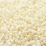 KORALIKI TOHO 11/0 OPAQUE lustered navajo white (122) 10g