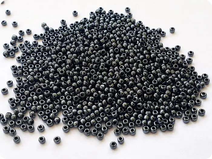 KORALIKI TOHO 11/0 METALLIC hematite (81) 10g