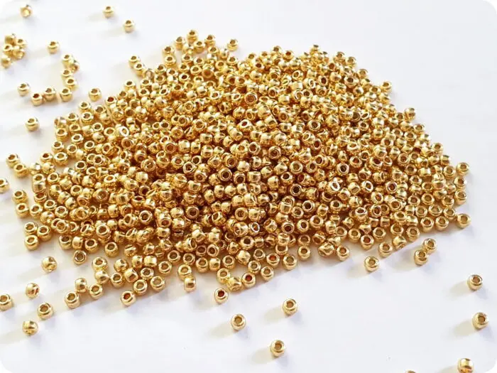 KORALIKI TOHO 11/0 METALLIC starlight (PF557) 10g