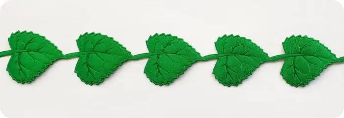 APLIKACJE NA TAŚMIE LISTKI ATŁASOWE 4/3 cm (wz 23)