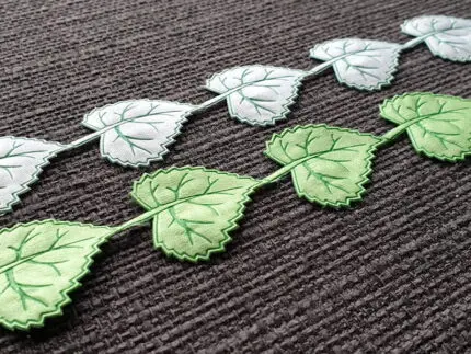 APLIKACJE NA TAŚMIE LISTKI ATŁASOWE 4/3 cm (wz 23/K)