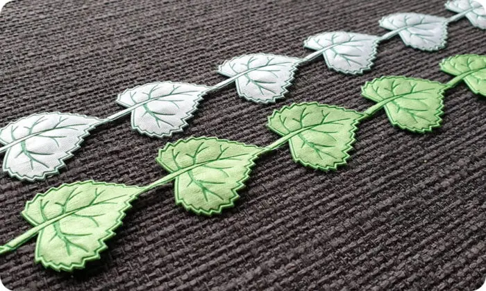 APLIKACJE NA TAŚMIE LISTKI ATŁASOWE 4/3 cm (wz 23/K)