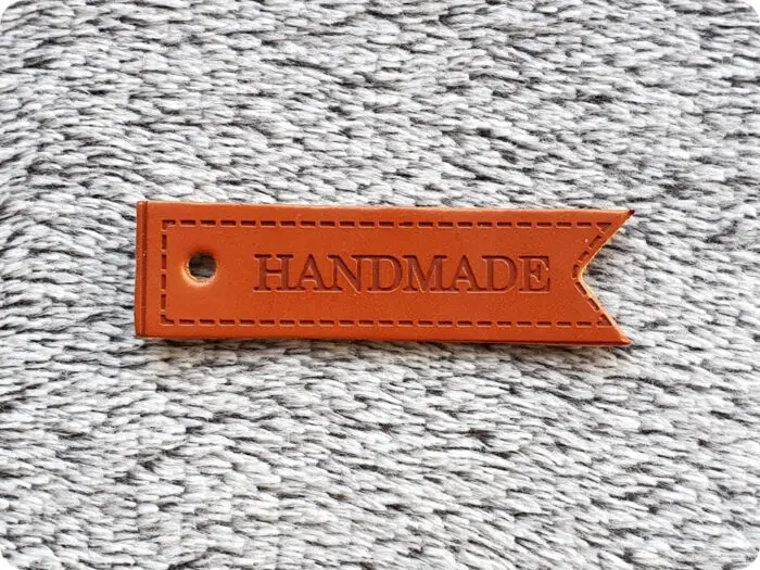 METKA NASZYWKA - HANDMADE z ekoskóry (01/C)