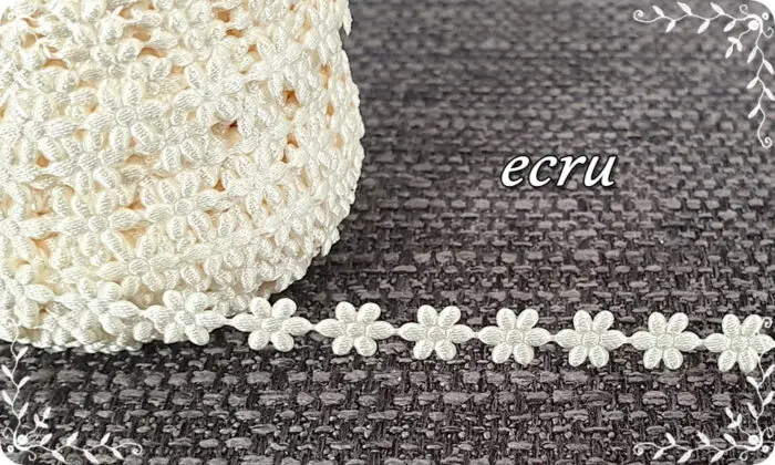 TAŚMA, KWIATKI ATŁASOWE 0,5 cm