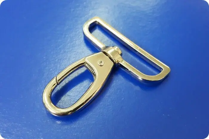 Masywny karabińczyk metalowy 50mm SREBRNY (RF189)