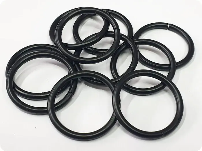 Kółka metalowe 25mm