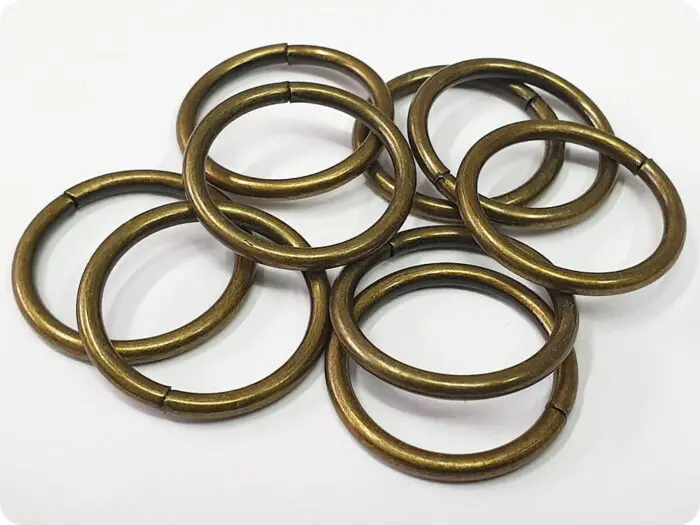 Kółka metalowe 25mm