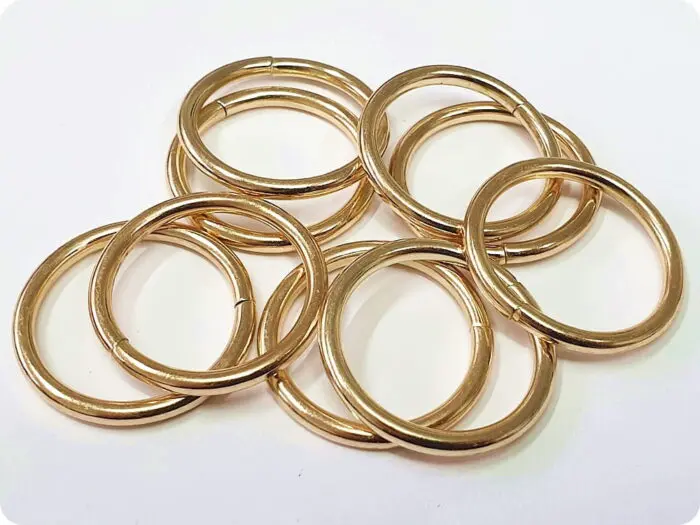 Kółka metalowe 25mm