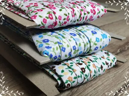 Lamówka BAWEŁNIANA w KWIATKI 25mm