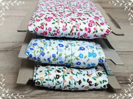 Lamówka BAWEŁNIANA w KWIATKI 25mm