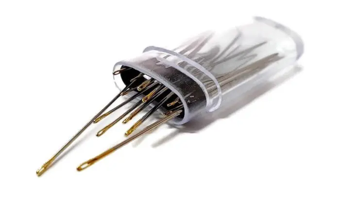 MAGNETYCZNE PUDEŁKO NA IGŁY - PONY (01663)