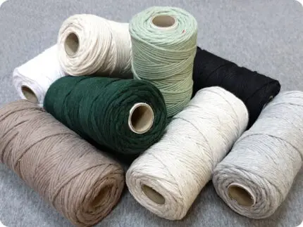 Sznurek bawełniany SKRĘCANY 3mm/ 100m (j)