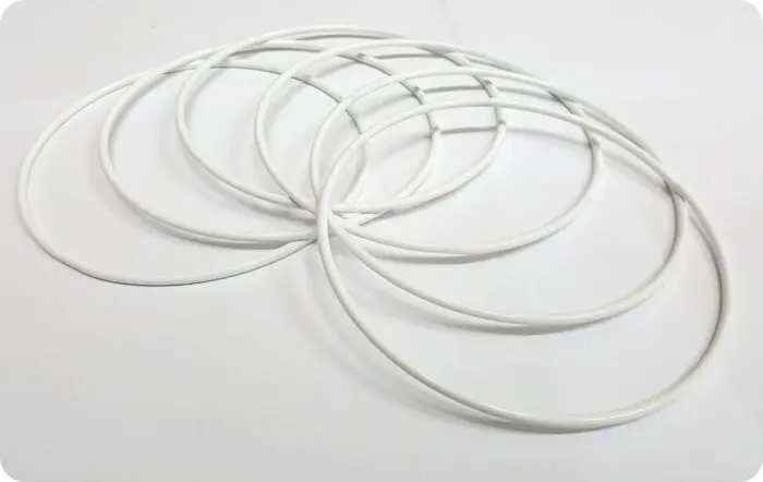 Obręcz metalowa BIAŁA od 6 do 70 cm