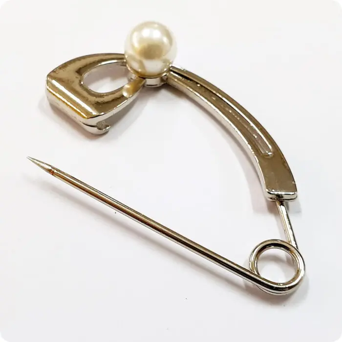 AGRAFKA OZDOBNA Z PEREŁKĄ