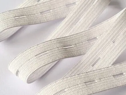 Guma PŁASKA Z DZIURKAMI na metry