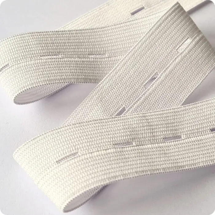 Guma PŁASKA Z DZIURKAMI na metry