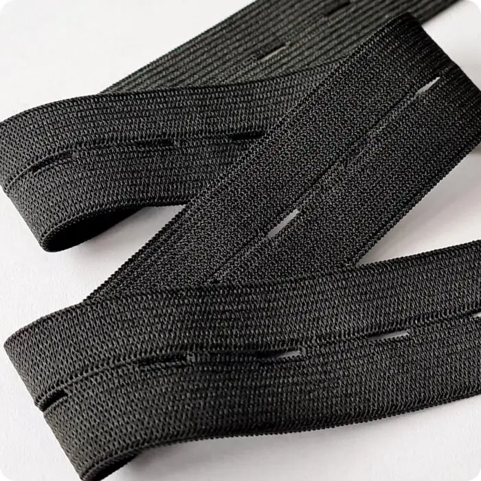 Guma PŁASKA Z DZIURKAMI na metry