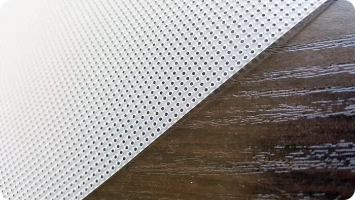 KANWA DO HAFTU PLASTIKOWA PRZEZROCZYSTA 14 ct