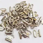 ZAPIĘCIE METALOWE DO BIUSTONOSZA, STROJU - 10 mm