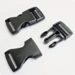 Czarna klamra PLASTIKOWA 25mm