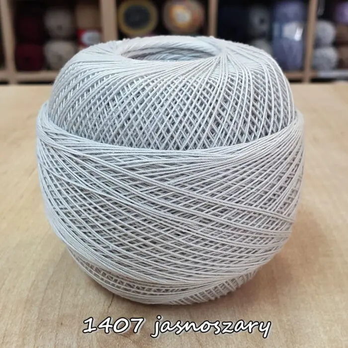 Kordonek MUZA 10 100g/525m