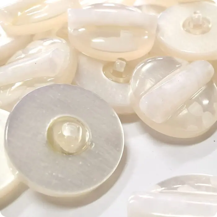 GUZIKI NA STOPCE 28 mm (GU11) 10szt