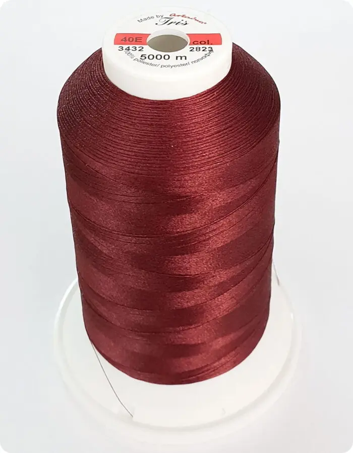 NICI IRIS 40E DO HAFTU MASZYNOWEGO 5000m, nr 2823 - ciemne bordo