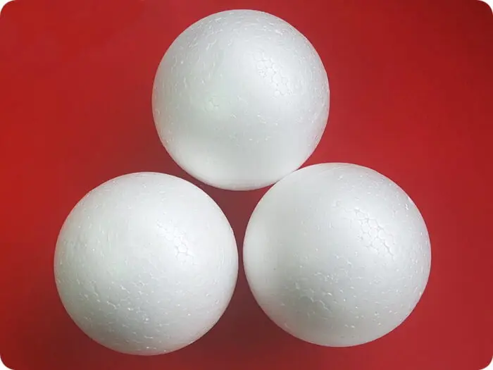 KULA STYROPIANOWA, BOMBKA średnica 15 cm