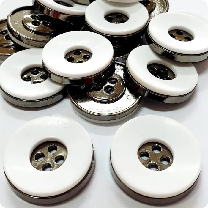 GUZIKI NA DZIURKI 30mm (GU92) 1szt