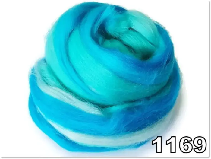 WEŁNA CZESANKOWA MULTICOLOR