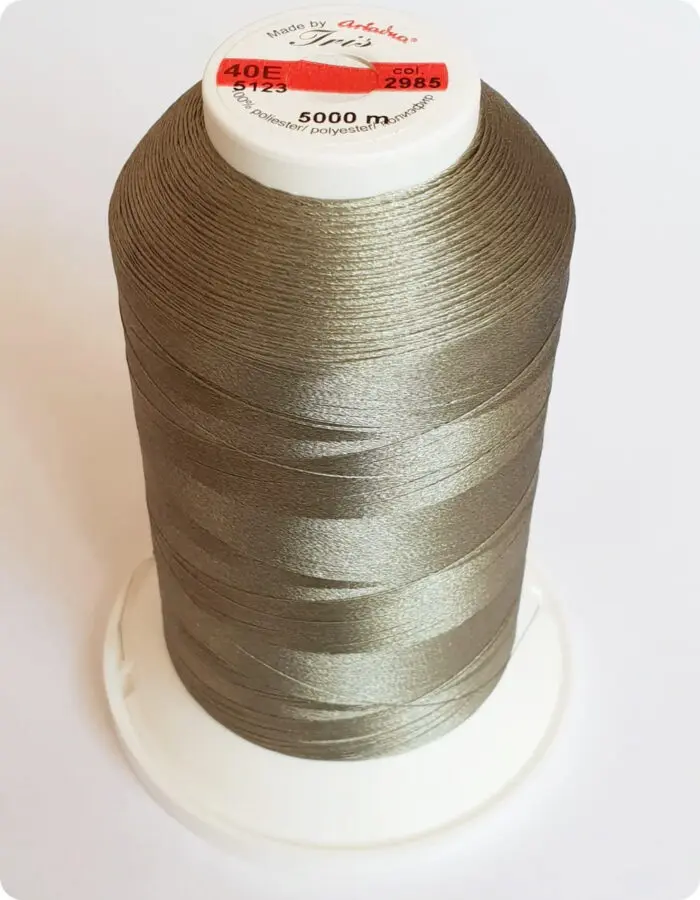 NICI IRIS 40E DO HAFTU MASZYNOWEGO 5000m, nr 2985 - szarozielone